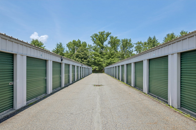 25 olcott drive-11